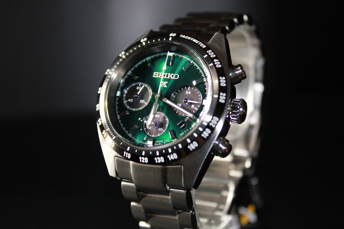 Seiko Prospex Speedtimer Solar Chronograph Green 39mm – SSC933 / SBDL107